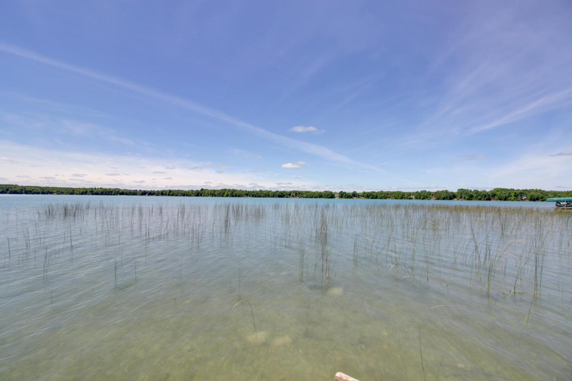 Lakefront Deer River Apt With Dock, Fire Pit And Patio Exterior photo