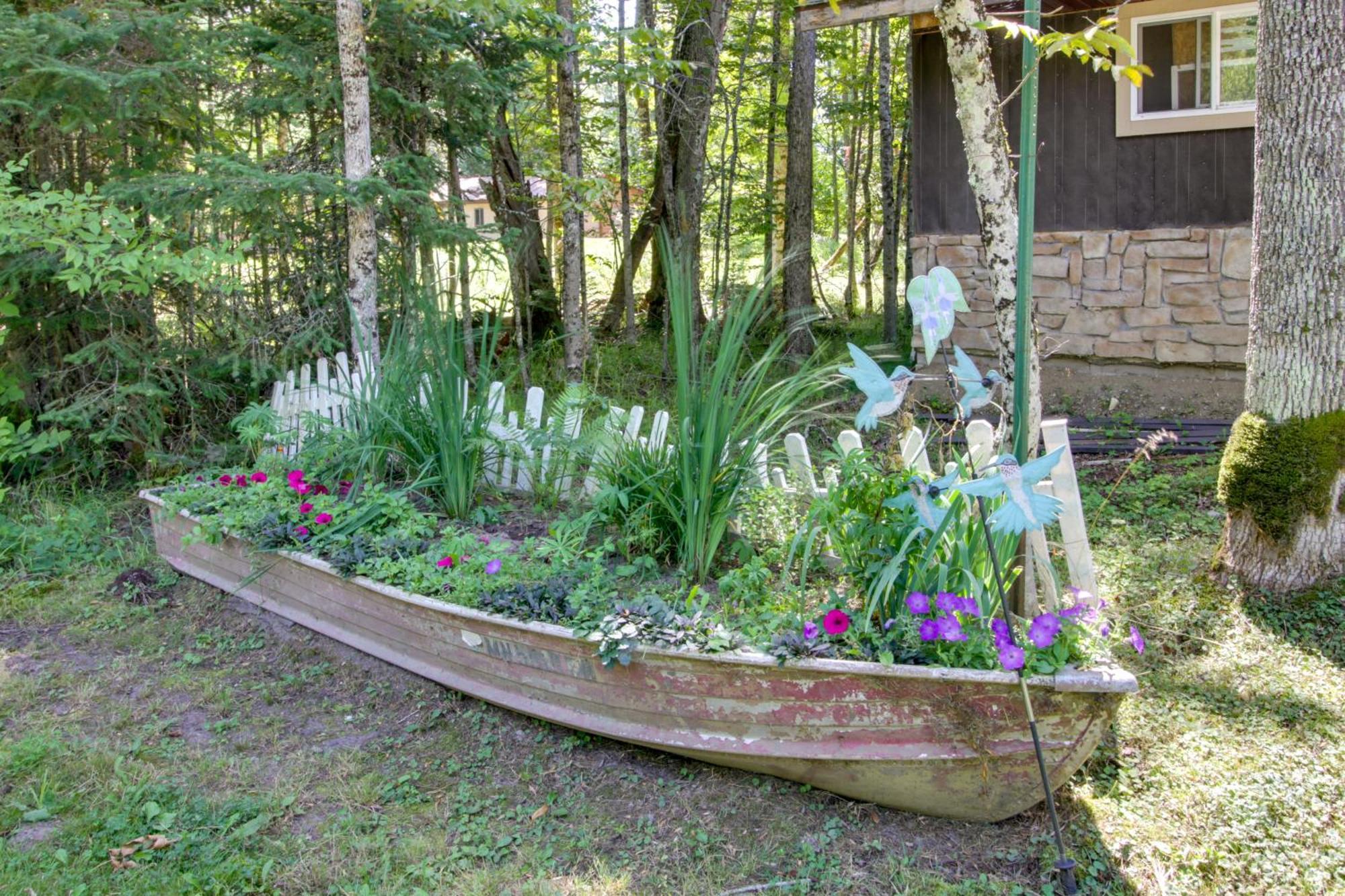 Lakefront Deer River Apt With Dock, Fire Pit And Patio Exterior photo